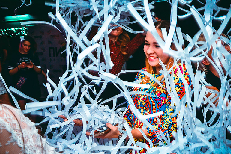 Бумажное шоу 